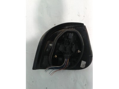 PILOTO TRASERO IZQUIERDO CITROEN C2 2001