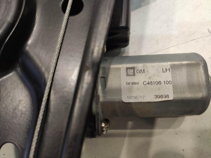 ELEVALUNAS DELANTERO IZQUIERDO OPEL ASTRA 2018
