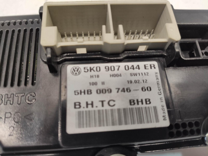 MANDO CALEFACCION VOLKSWAGEN JETTA 2012
