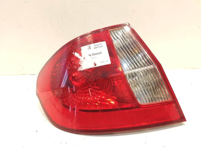 PILOTO TRASERO IZQUIERDO NISSAN GETZ 2006