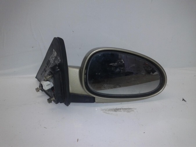 Retrovisor Derecho DAEWOO NUBIRA CHAMPAGNE 2000