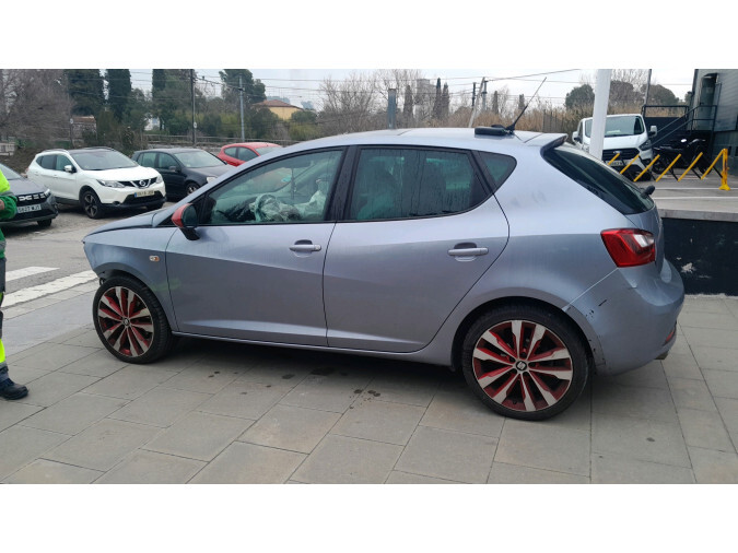 PARAGOLPES TRASERO CITROEN C4 2022