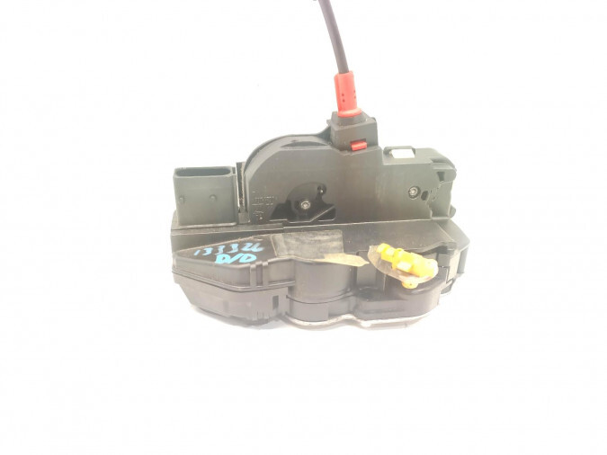 CERRADURA PUERTA DELANTERA DERECHA OPEL ZAFIRA 2013