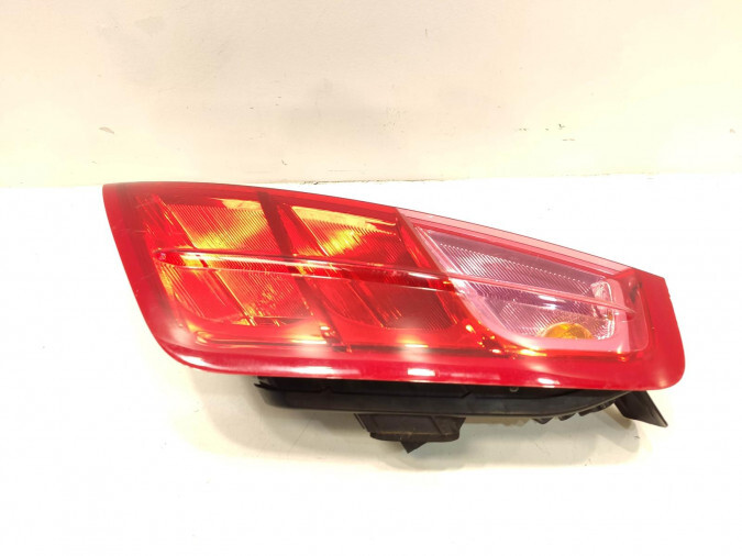 PILOTO TRASERO DERECHO FIAT GRANDE PUNTO 2006