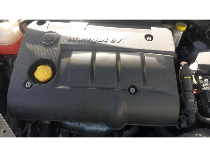 MANGUETA DELANTERA DERECHA  FIAT BRAVO 2008