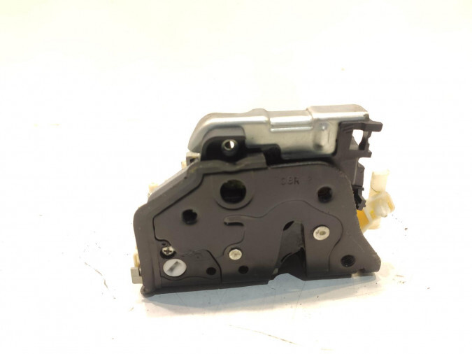 CERRADURA PUERTA  TRASERA DERECHA AUDI A6 2012