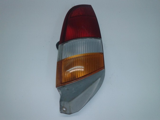 PILOTO TRASERO DERECHO HYUNDAI ATOS 2001
