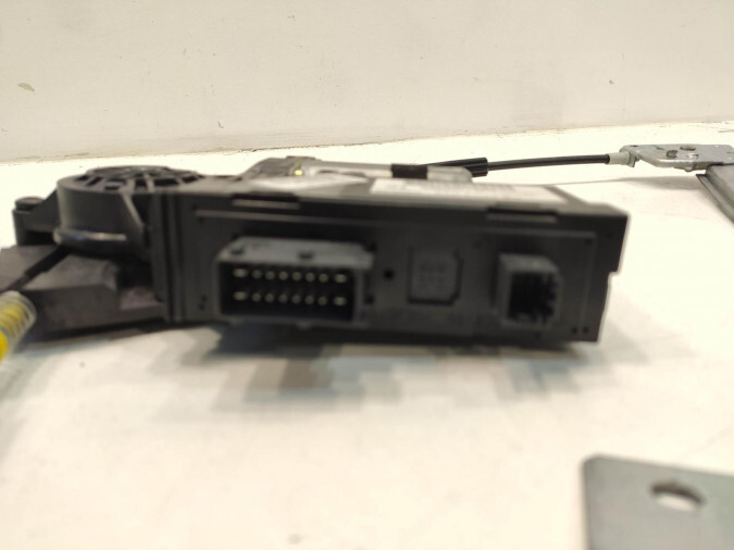 ELEVALUNAS DELANTERO DERECHO PEUGEOT 307 2002