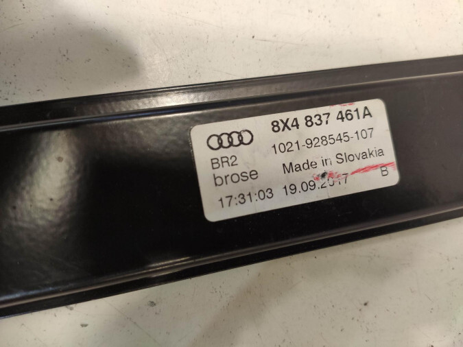 ELEVALUNAS DELANTERO IZQUIERDO AUDI A1 2017