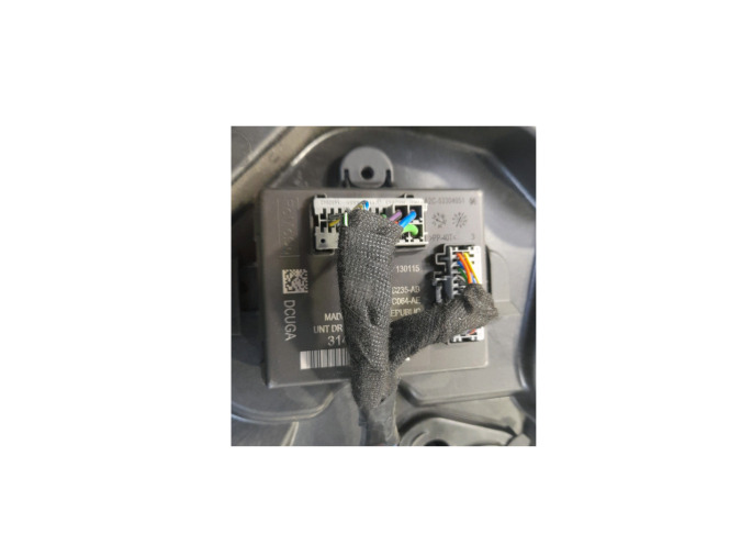 ELEVALUNAS DELANTERO IZQUIERDO VOLVO V60 2020