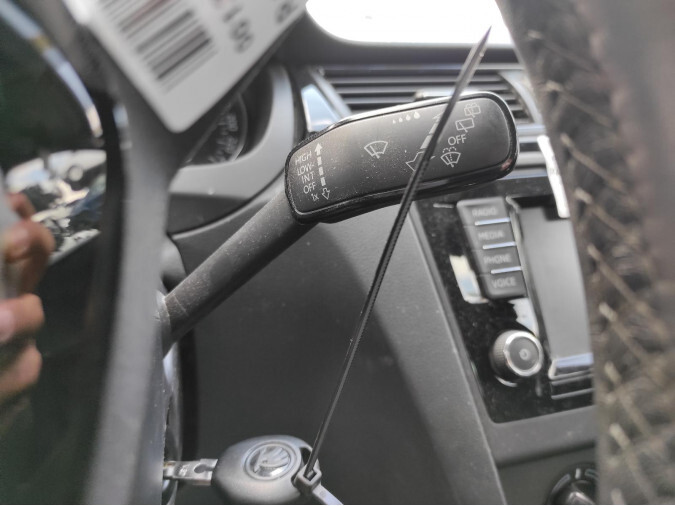 Mando Multifunción SKODA RAPID 2016