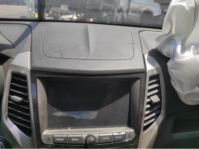 sistema navegacion gps SSANGYONG TIVOLI 2018