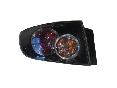 PILOTO TRASERO IZQUIERDO EXTERIOR MAZDA 3 2008