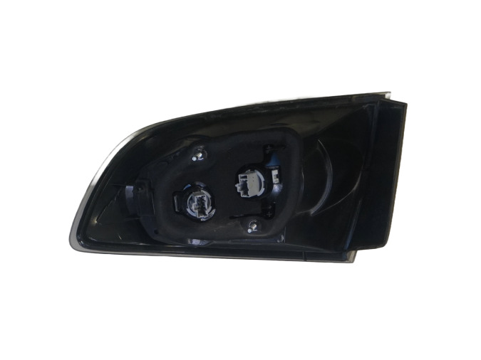 PILOTO TRASERO IZQUIERDO EXTERIOR MAZDA 3 2008
