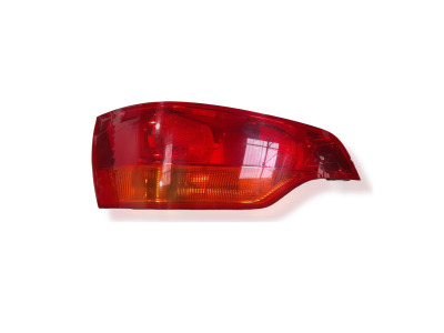 PILOTO TRASERO IZQUIERDO AUDI Q7 2006