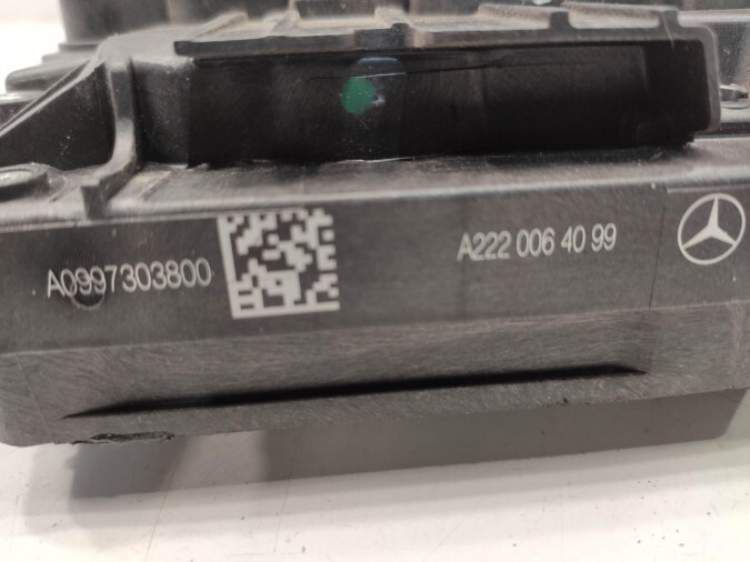 CERRADURA PUERTA TRASERA DERECHA MERCEDES C CLASS 2014