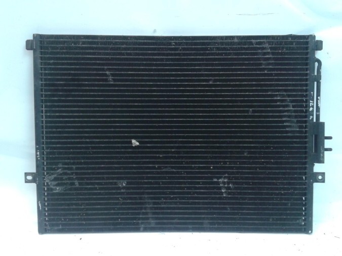 Radiador A/C MERCEDES VITO 2000
