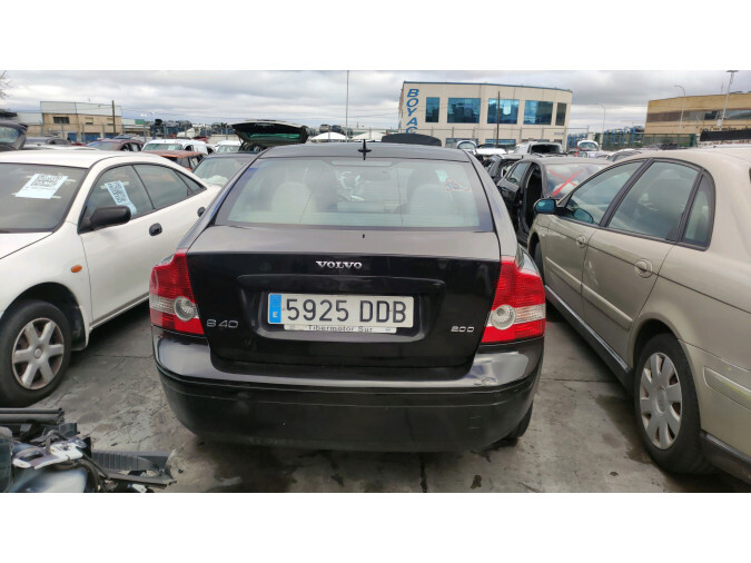 MECANICA TRASERA	 VOLVO S40 2004