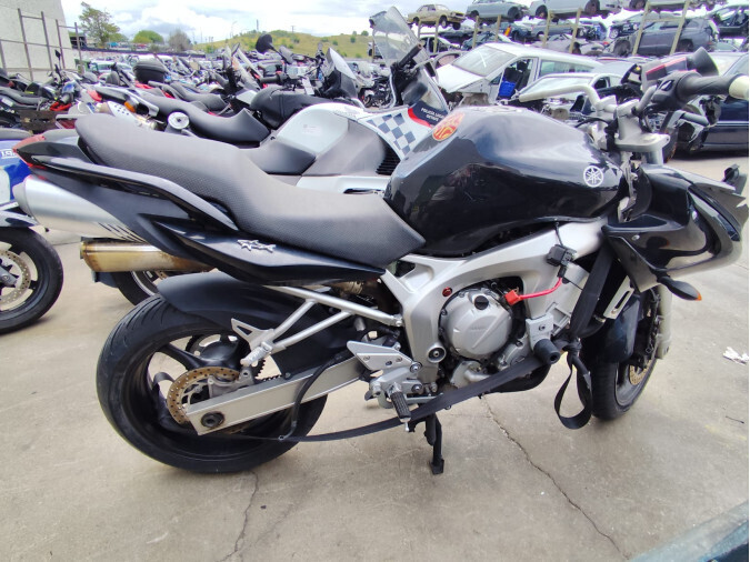DESPIECE YAMAHA FZ6 FAZER