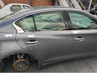 ELEVALUNAS TRASERO DERECHO INFINITI Q50 43263