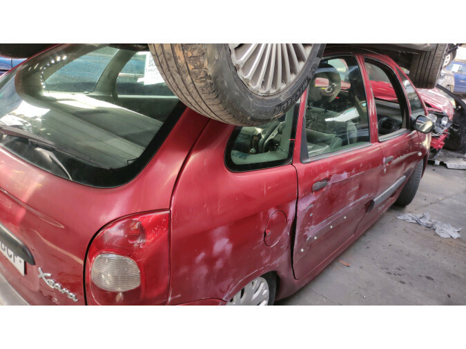 FARO DELANTERO DERECHO CITROEN XSARA PICASSO 2000