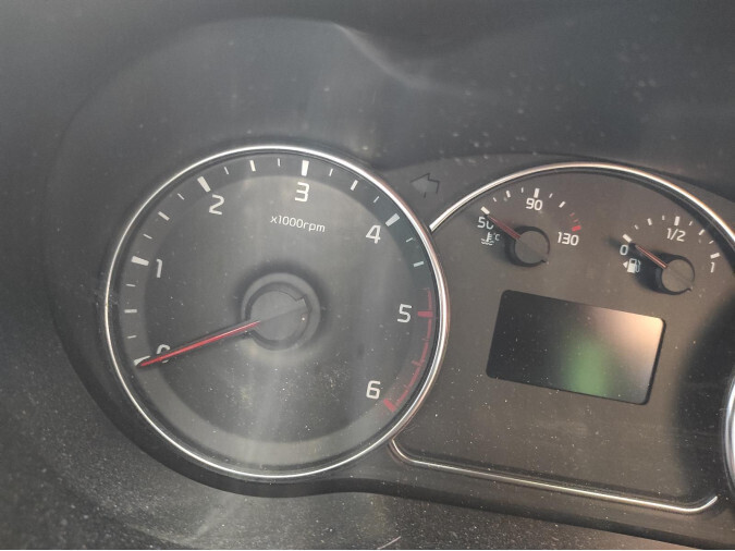 CUADRO INSTRUMENTOS KIA CARENS 2014