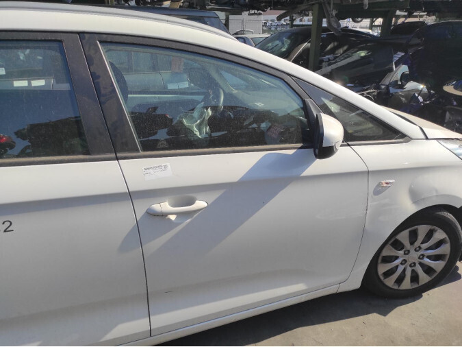 CERRADURA PUERTA DELANTERA DERECHA KIA CARENS 2014