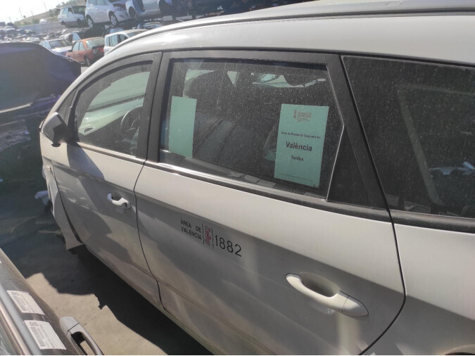 ELEVALUNAS TRASERO IZQUIERDO KIA CARENS 2014