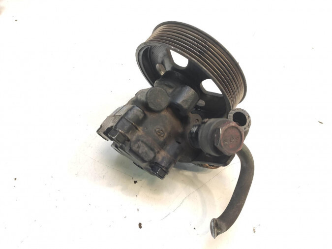 BOMBA SERVODIRECCION HYUNDAI H1 2004