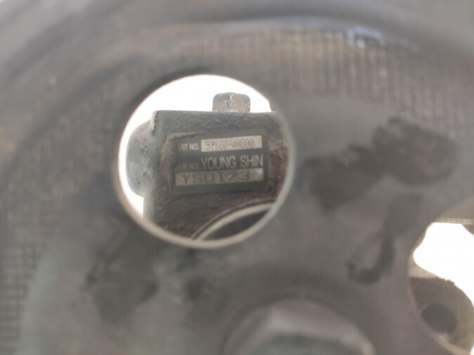 BOMBA SERVODIRECCION HYUNDAI H1 2004