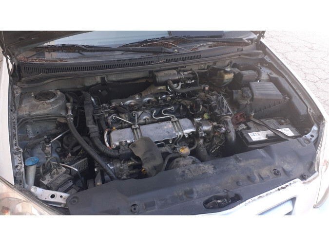 Autorradio TOYOTA COROLLA 2005