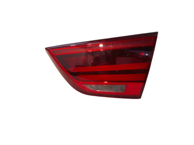 PILOTO TRASERO DERECHO INTERIOR BMW 318D 2018