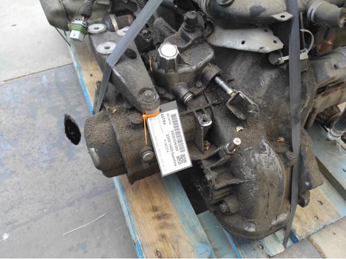 CAJA CAMBIOS OPEL ASTRA 2000
