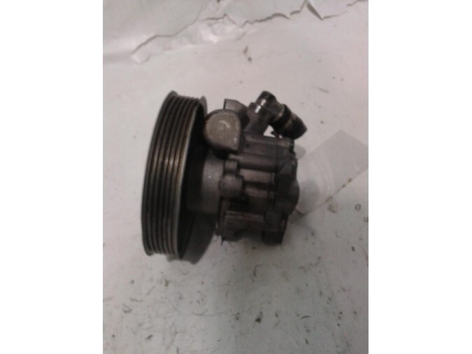 BOMBA SERVODIRECCION KIA SEPHIA 2001