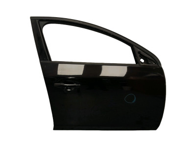 PUERTA DELANTERA DERECHA VOLVO V60 NEGRO 2020