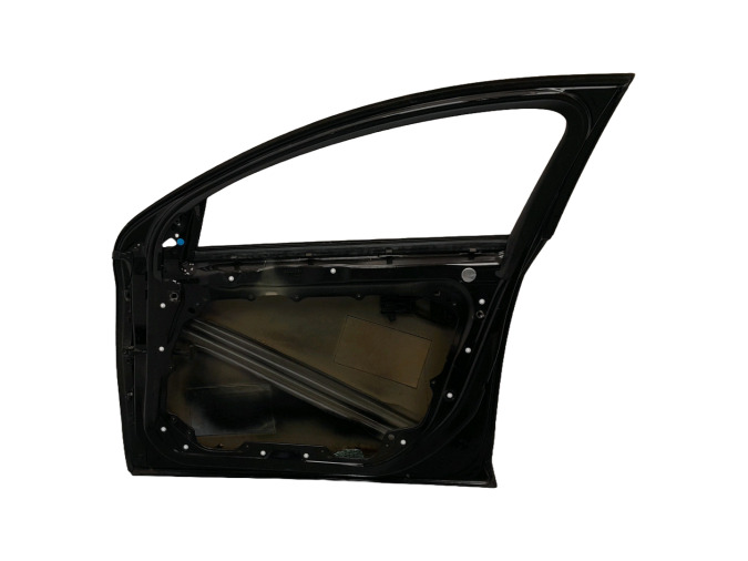 PUERTA DELANTERA DERECHA VOLVO V60 NEGRO 2020