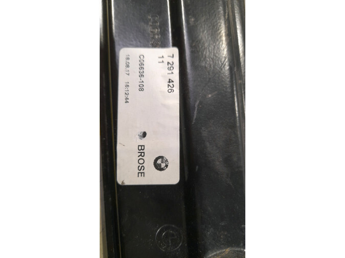 ELEVALUNAS DELANTERO DERECHO BMW 318D 2018