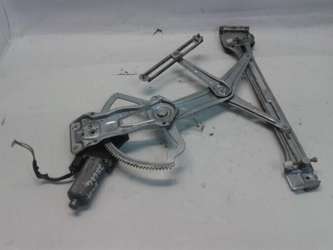 ELEVALUNAS DELANTERO DERECHO FORD COUGAR 2002