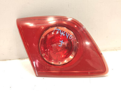 PILOTO TRASERO IZQUIERDO MAZDA 3 2004