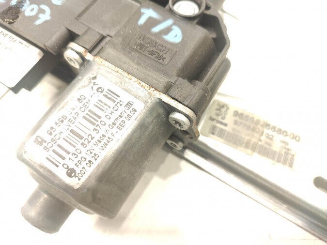 ELEVALUNAS TRASERO DERECHO PEUGEOT 308 2007