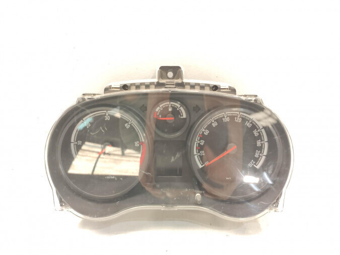 CUADRO INSTRUMENTOS OPEL CORSA 2014