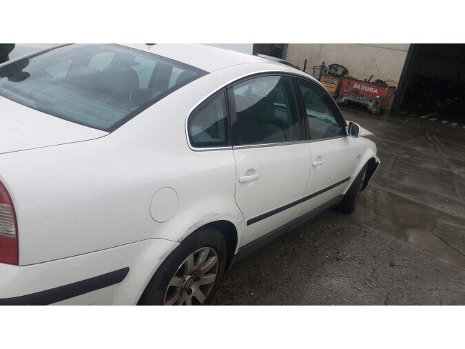 AIRBAG DELANTERO DERECHO VOLKSWAGEN PASSAT 2001