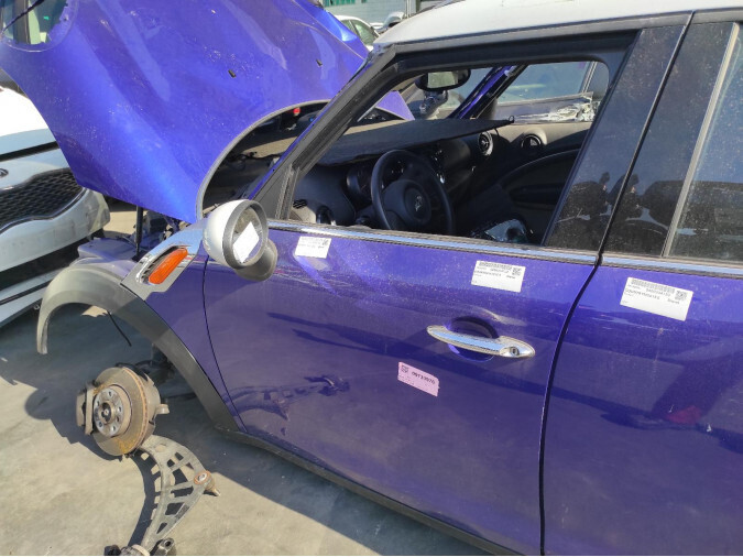 ELEVALUNAS DELANTERO IZQUIERDO MINI COUNTRYMAN 2015