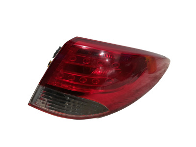 PILOTO TRASERO EXTERIOR DERECHO HYUNDAI IX35 2010