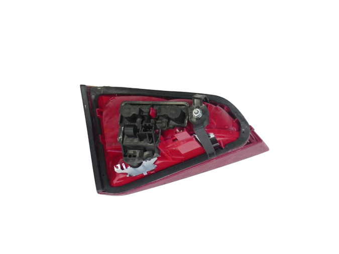 PILOTO TRASERO DERECHO INTERIOR AUDI A4 2008