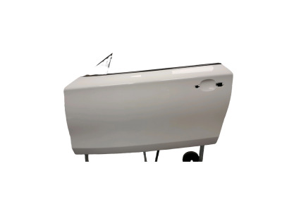 PUERTA DELANTERA IZQUIERDA BMW 120D 2010
