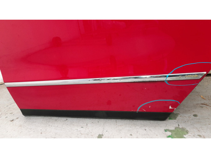 PUERTA TRASERA IZQUIERDA VOLKSWAGEN PASSAT ROJO 2010