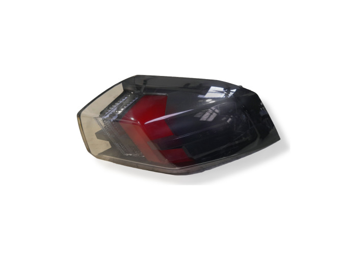 PILOTO TRASERO EXTERIOR DERECHO PEUGEOT 2008 2020