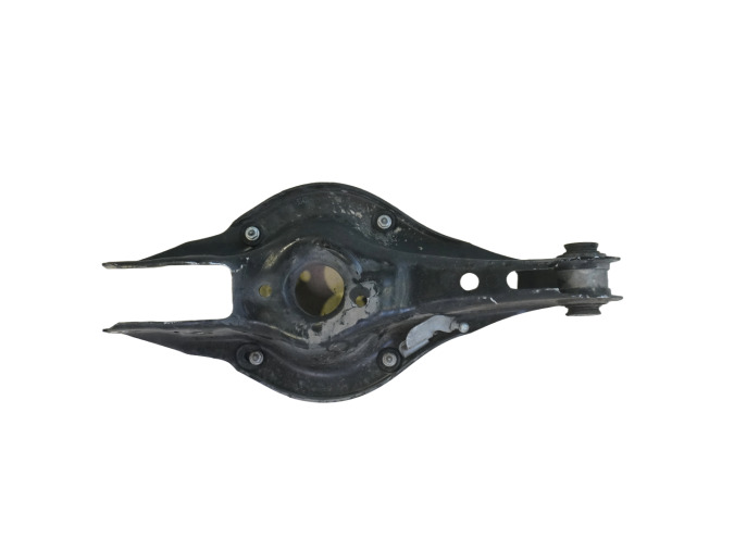 BRAZO SUSPENSION INFERIOR TRASERO BMW 116D 2016