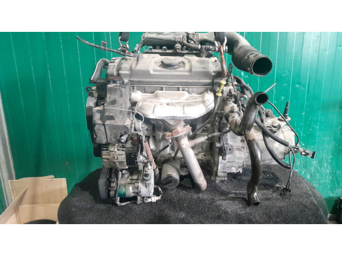MOTOR CON ACCESORIOS Y CAJA DE CAMBIOS PEUGEOT 206 1998